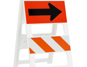 Plasticade® Type II Barricade (Arrow Legend)