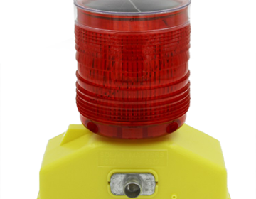 Solar-Powered 360-Degree Type D Dual Function Barricade Light