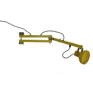 Double-Strut Dock Light 60" Metal
