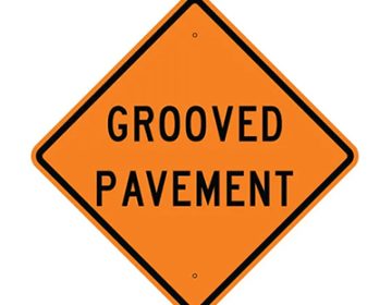 Aluminum Grooved Pavement Sign (W8-15)