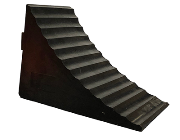 Medium-Duty Rubber Wheel Chock (20 Ton)