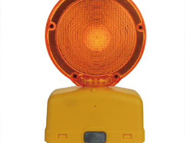 Type A & C Amber Barricade Light (6 volt batteries)